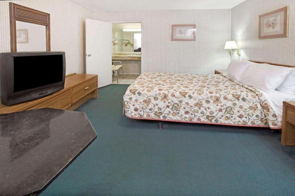 Knights Inn South Houston Tx エクステリア 写真