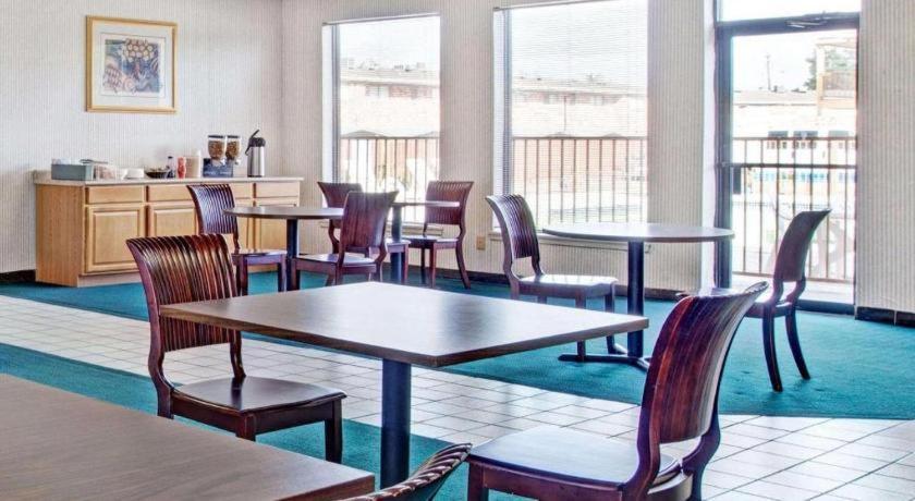 Knights Inn South Houston Tx エクステリア 写真